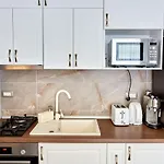 Appartamento Lawyer's Alessi Pool & *