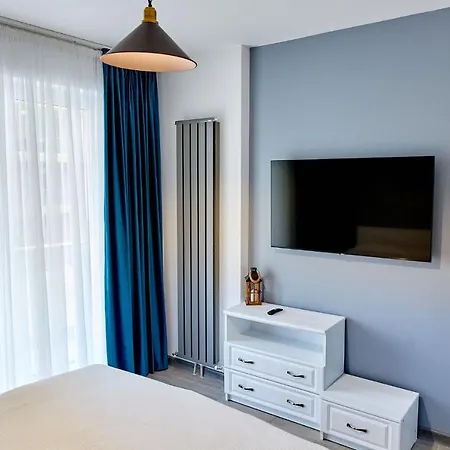 Lawyer's Alz Apartment *